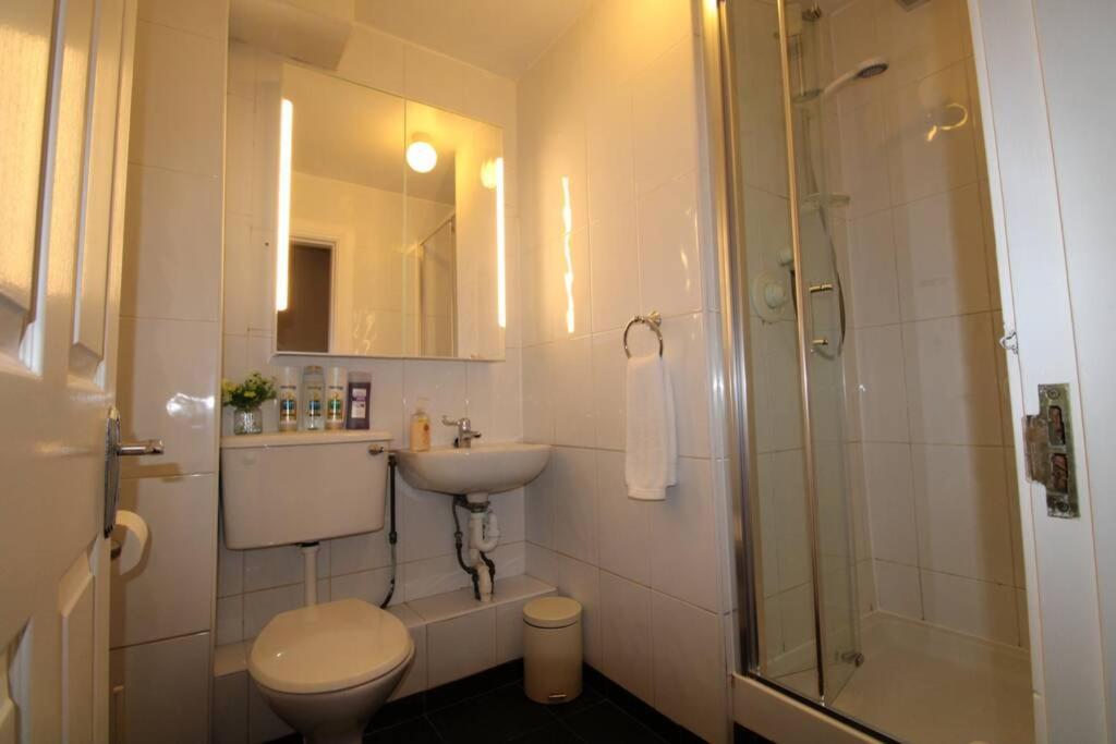 Large 3 Bed, Galway City Centre Apartment ภายนอก รูปภาพ